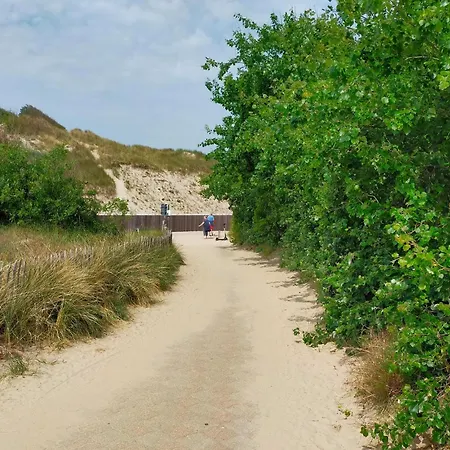 3 Bedroom Beautiful In Holiday home