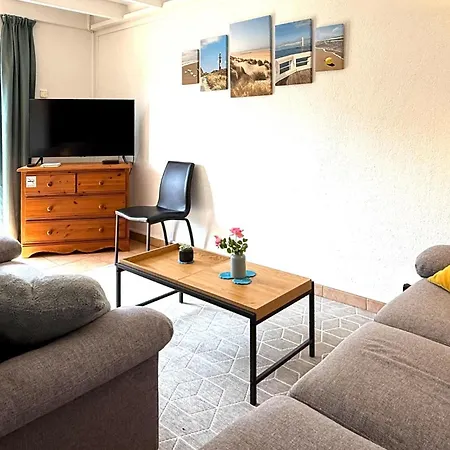 3 Bedroom Beautiful In *