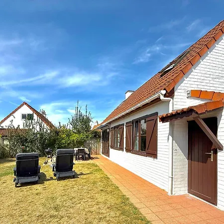 3 Bedroom Beautiful In Holiday home