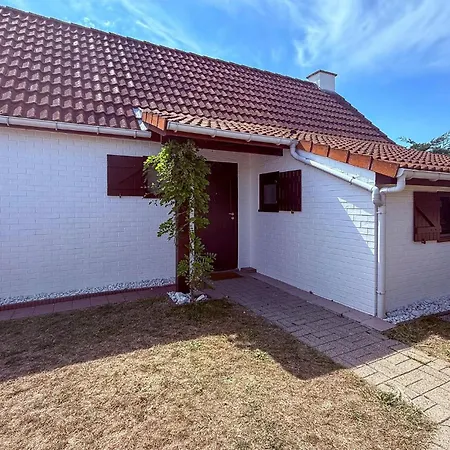 3 Bedroom Beautiful In Holiday home *